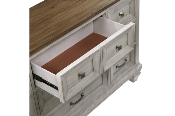 1305 Bedroom Renton Collection 4pc Set (QB+NS+DR+MR)