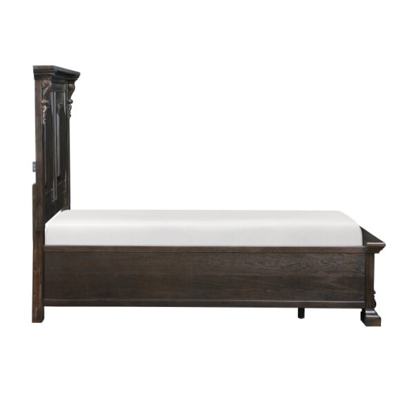 HE-1325-1  Queen Platform Bed with Footboard Storage