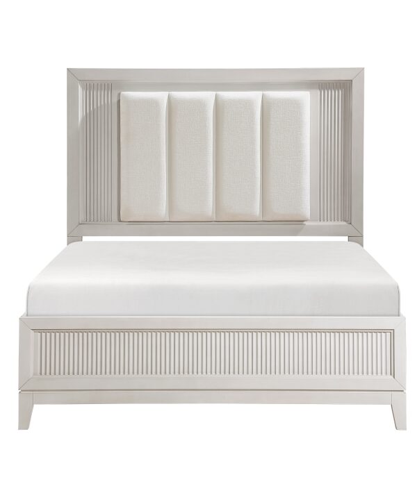 HE-1326-1  Queen Bed