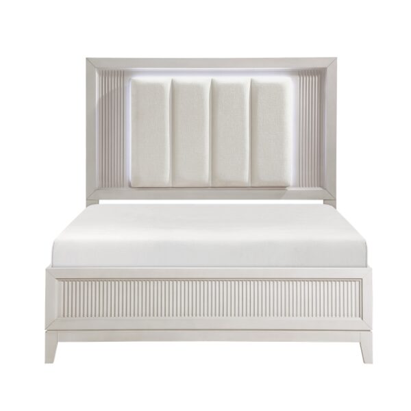 HE-1326-1  Queen Bed