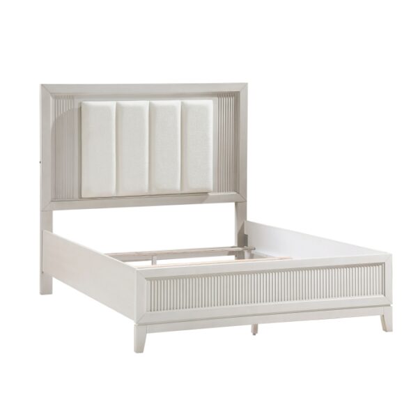 HE-1326-1  Queen Bed