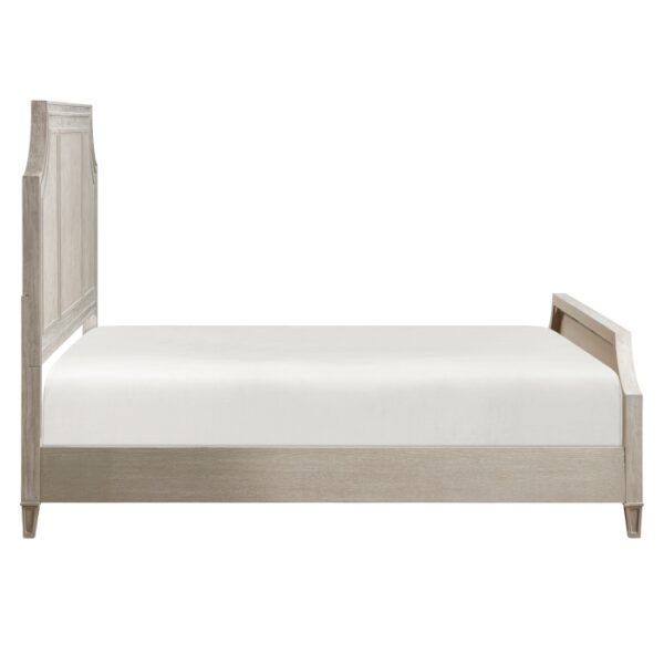 HE-1344-1  Queen Bed