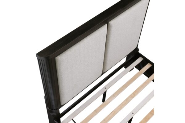 1381 Bedroom Gilbert Collection 4pc Set (QB+NS+DR+MR)