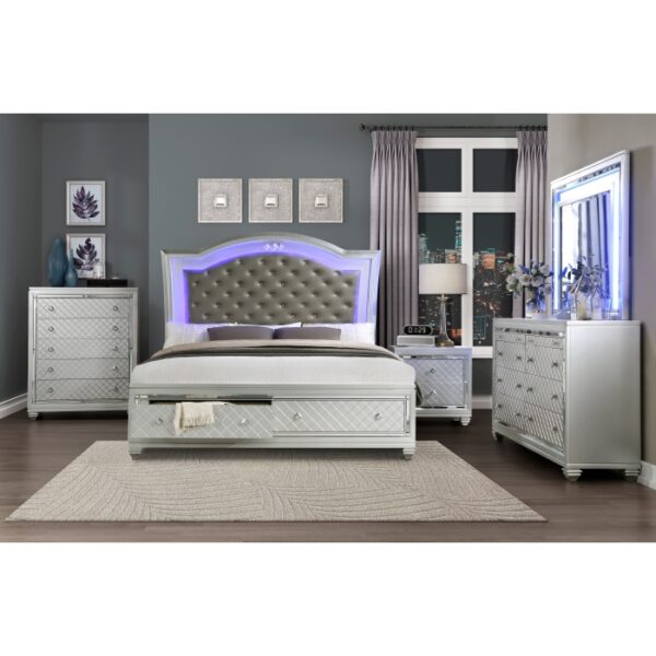 HE-1430-1  Queen Platform Bed with Footboard Storage