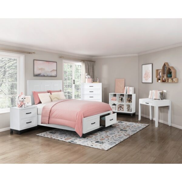 HE-1450WH-1  Queen Platform Bed with Footboard Storage