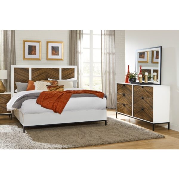 HE-1456-1  Queen Bed