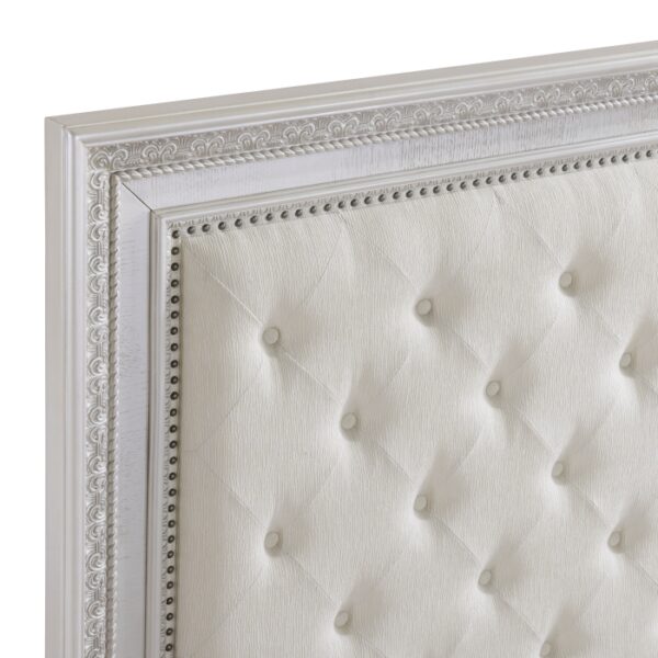 HE-1596-1  Queen Bed