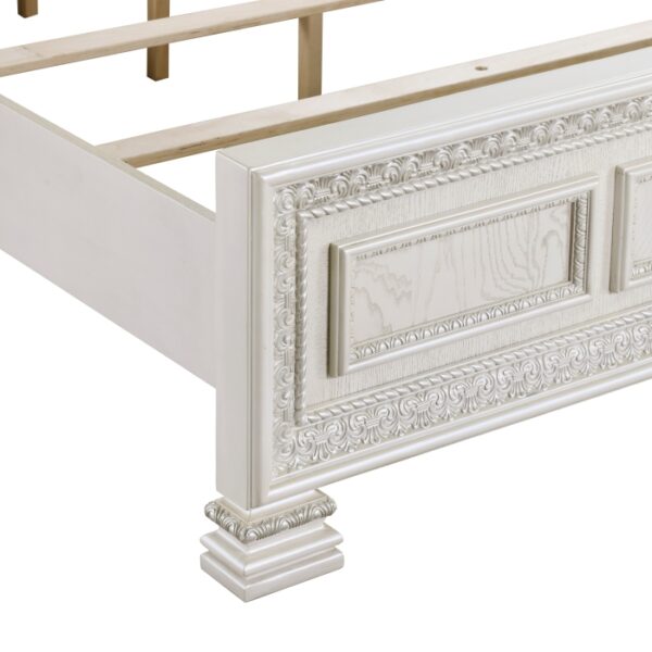 HE-1596-1  Queen Bed
