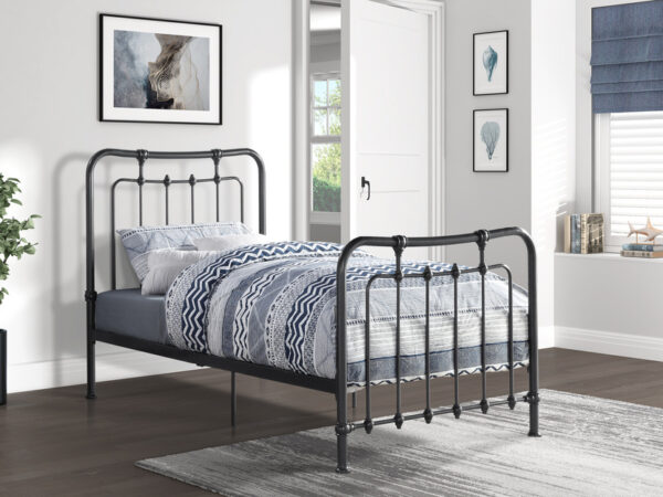 1601 Bedroom Engleside Collection Queen Platform Bed