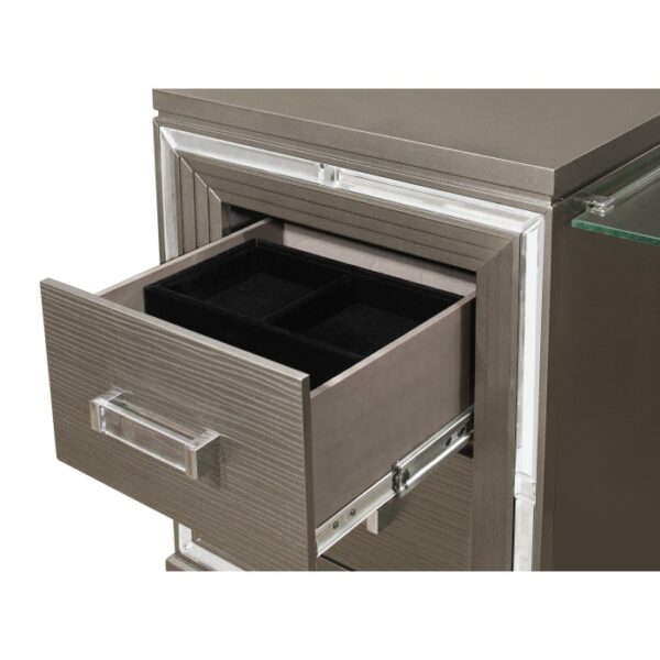 1616-15* Vanity Dresser with Mirror