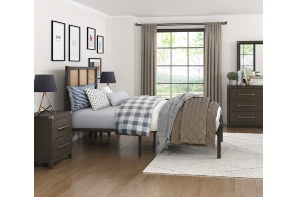 1635DZ Bedroom Sanibel Collection Queen Platform Bed
