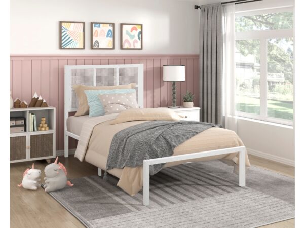1635WH Bedroom Sanibel Collection Queen Platform Bed