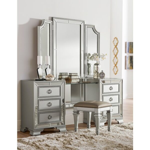 1646-15* Vanity Dresser with Mirror