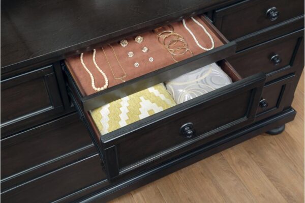 1718GY Bedroom Begonia Collection 4pc Set (QB+NS+DR+MR)