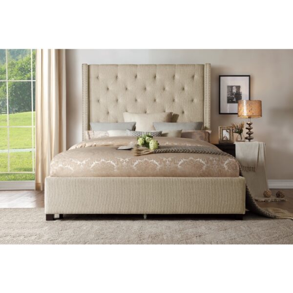 HE-5877BE-1DW  Queen Platform Bed with Storage Footboard