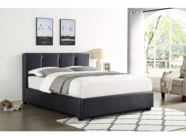 *(4) E. KING PLFM BED W/FB DRW