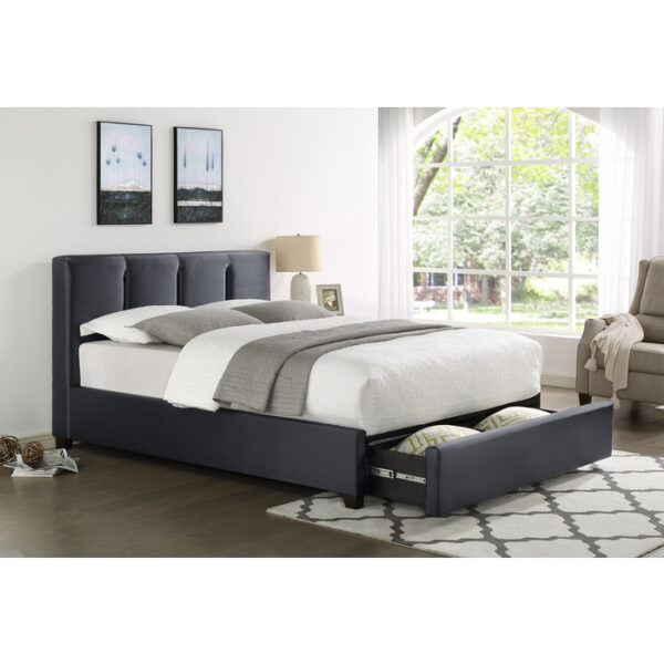 *(4) E. KING PLFM BED W/FB DRW