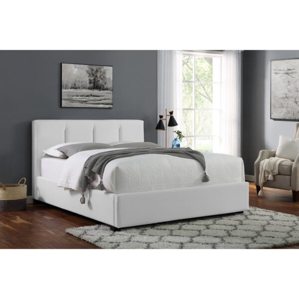 *(4) E. KING PLFM BED W/FB DRW
