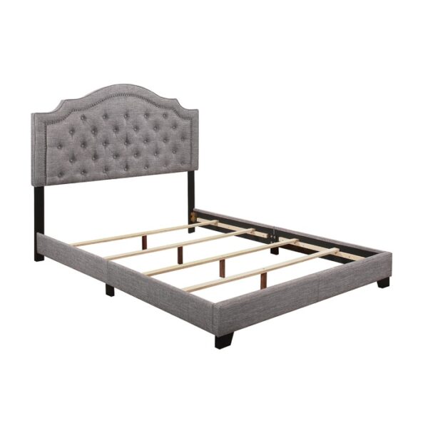 HE-SH255GRY-1  QUEEN BED W/GREY FABRIC