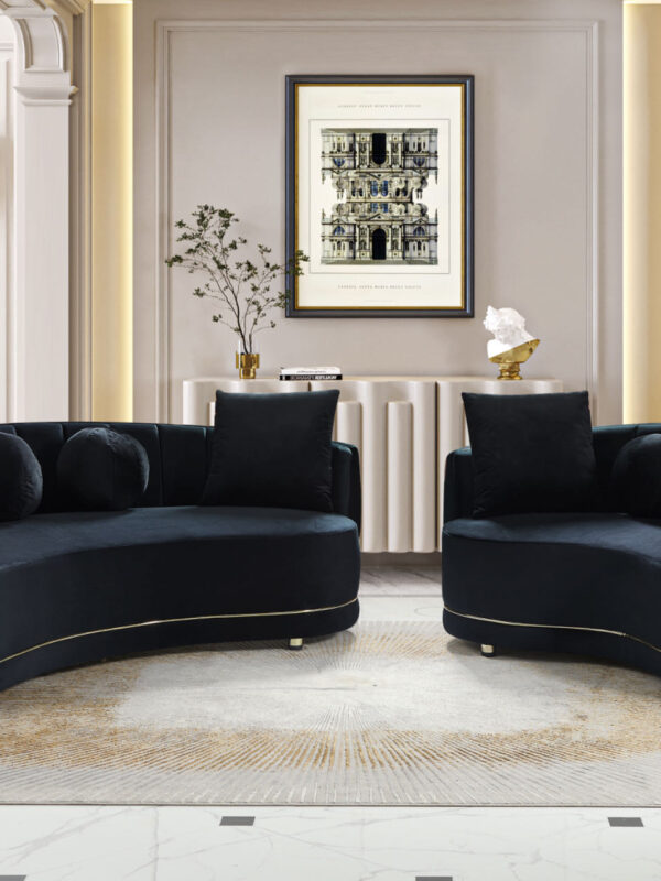 Madrid Black
Loveseat