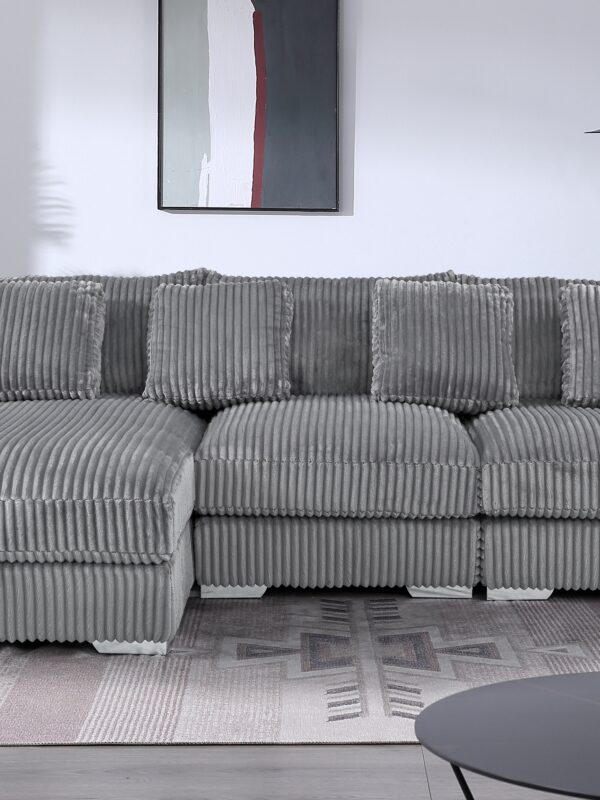 London Gray 3 Piece Sectional LAF Chaise
3-Pc RAF Sectional Right Chaise