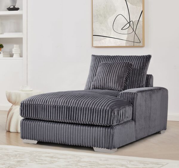 London Gray 6 Piece LAF Chaise Sectional
6-Pc Sectional LAF Chaise