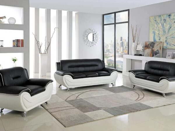New York Black & White
Chair