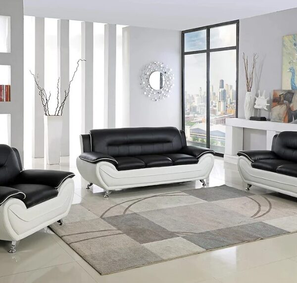 New York Black & White
Chair