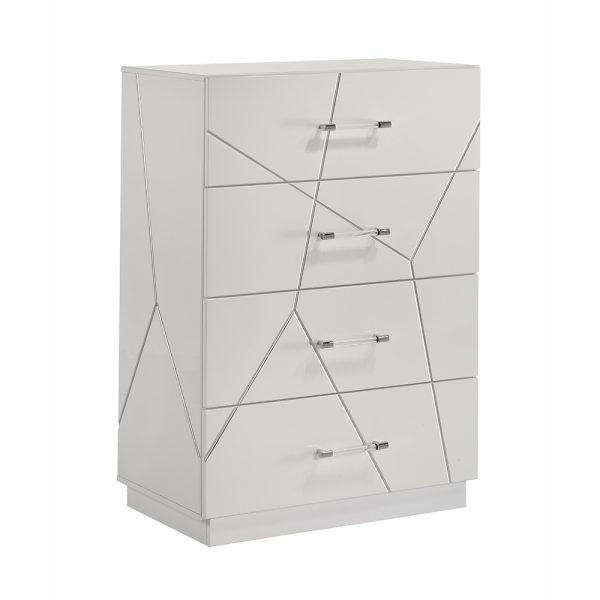 Dubai Chest