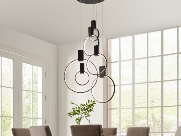 Hong Kong LED Circular Chandelier // Matte Black