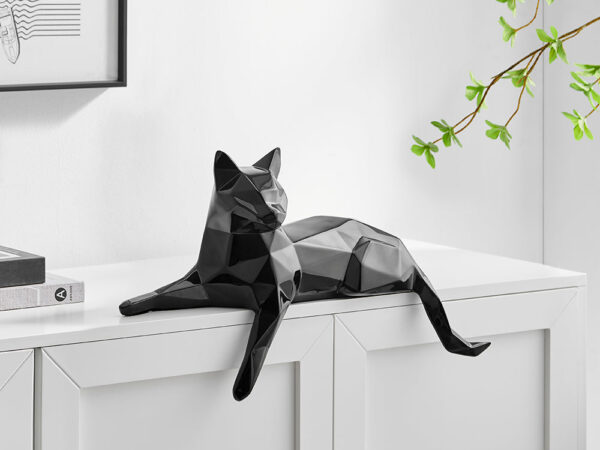Indie The Little Cat // Black