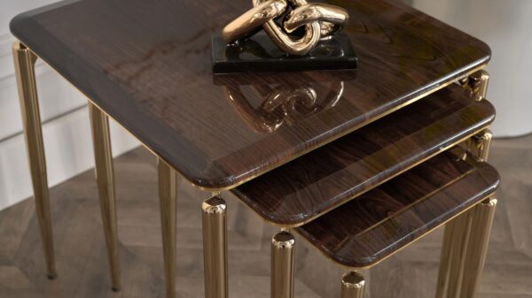 PLAZA NESTING TABLE (WALNUT)