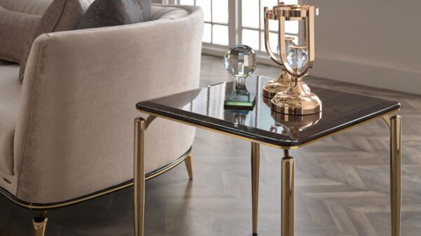 PLAZA SIDE TABLE (WALNUT)