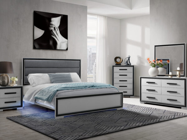 Amelia Gray Black Queen 4 PC Bedroom Set