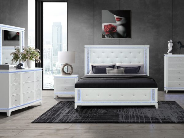 Alina White Queen 4 PC Bedroom Set