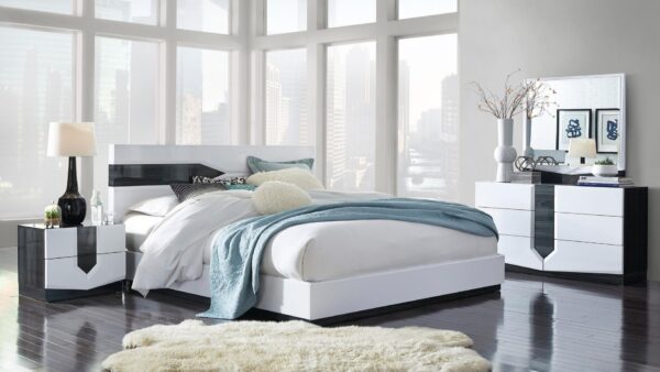 Hudson Queen Bed