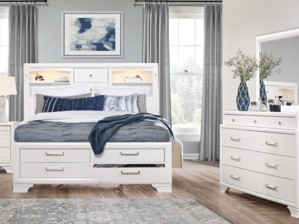 Jordyn White King 4 PC Bedroom Set