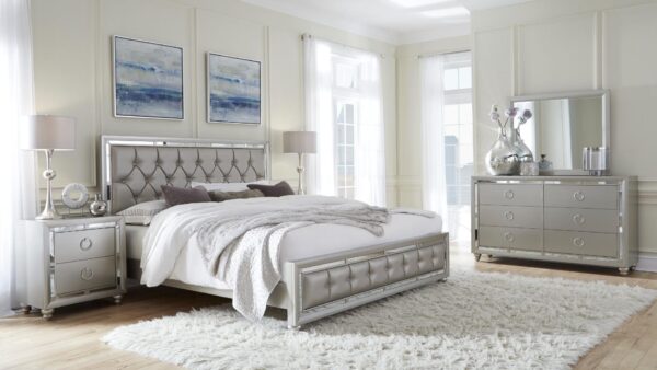 Riley Queen 4 PC Bedroom Set
