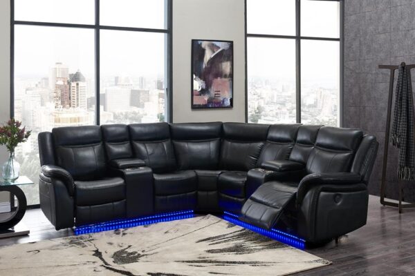 UM02 Sectional