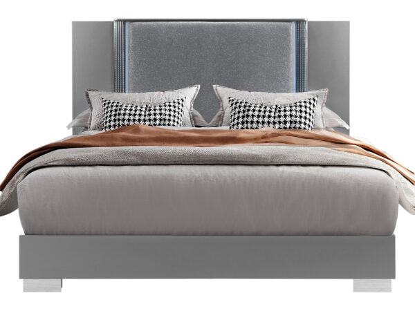 Ylime Smooth Silver King Bed