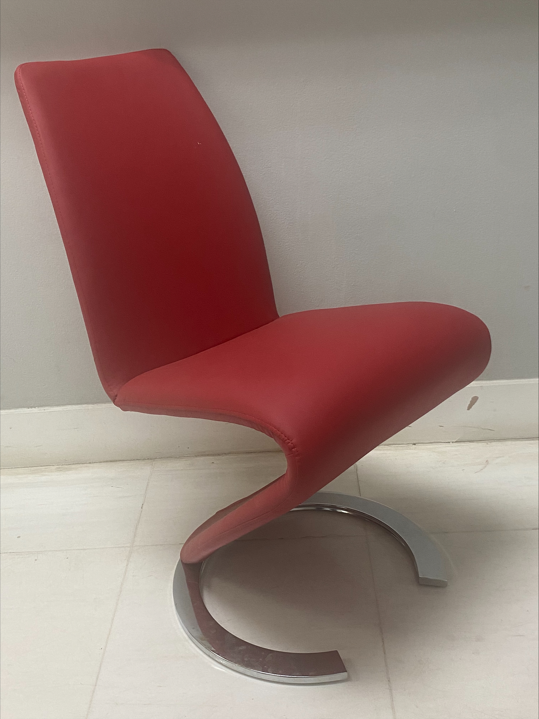 D9002 Red Dining Chair