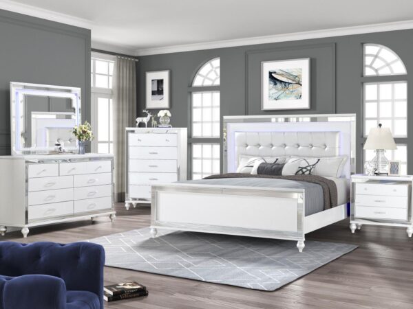 B516 - Emma White QUEEN FOOTBOARD