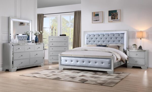 B519 - Demi Silver King UPH FOOTBOARD