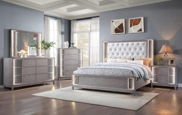 B540 - Asia QUEEN FOOTBOARD W/ LED