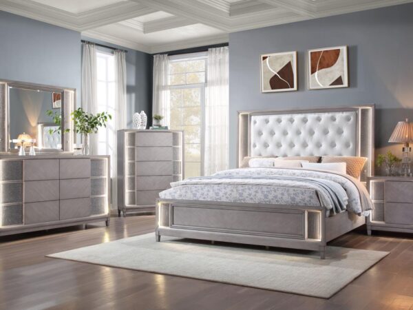 B540 - Asia QUEEN FOOTBOARD W/ LED