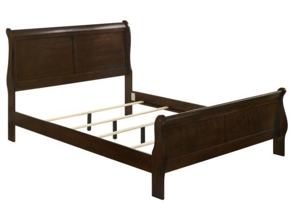 Louis Philippe Wood Queen Sleigh Bed Cappuccino