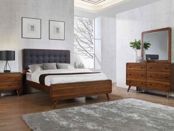 Robyn 4-piece California King Bedroom Set Dark Walnut