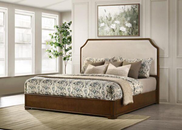 Garland 58-inch Eastern King Panel Bed Cream Brown Cherry