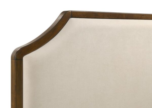 Garland 58-inch Queen Panel Bed Cream and Brown Cherry