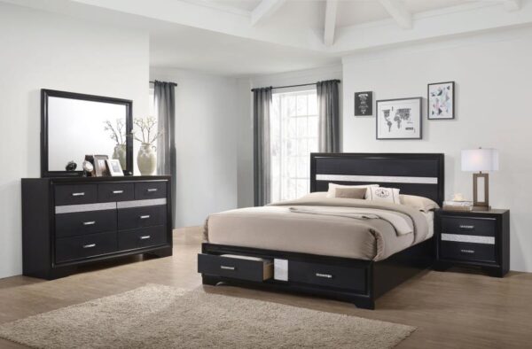 Miranda 4-piece Eastern King Bedroom Set Black